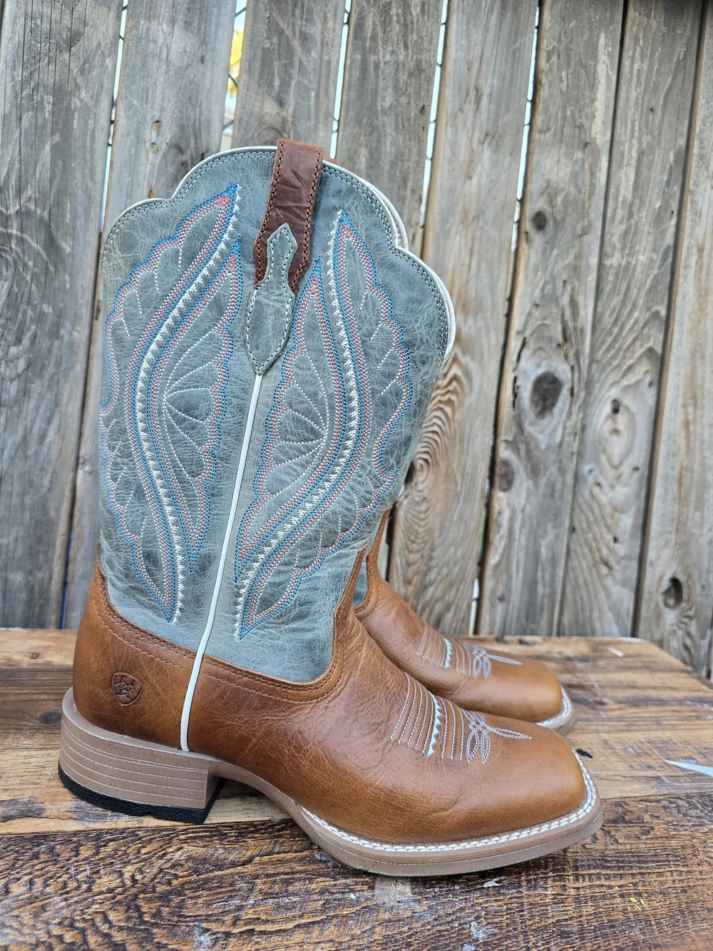 Ariat Women's Primetime Performance Western Boots Broad Square Toe Size 6.5 - Picture 2 of 14